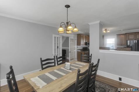 6 James Street Windsor Locks CT 06096