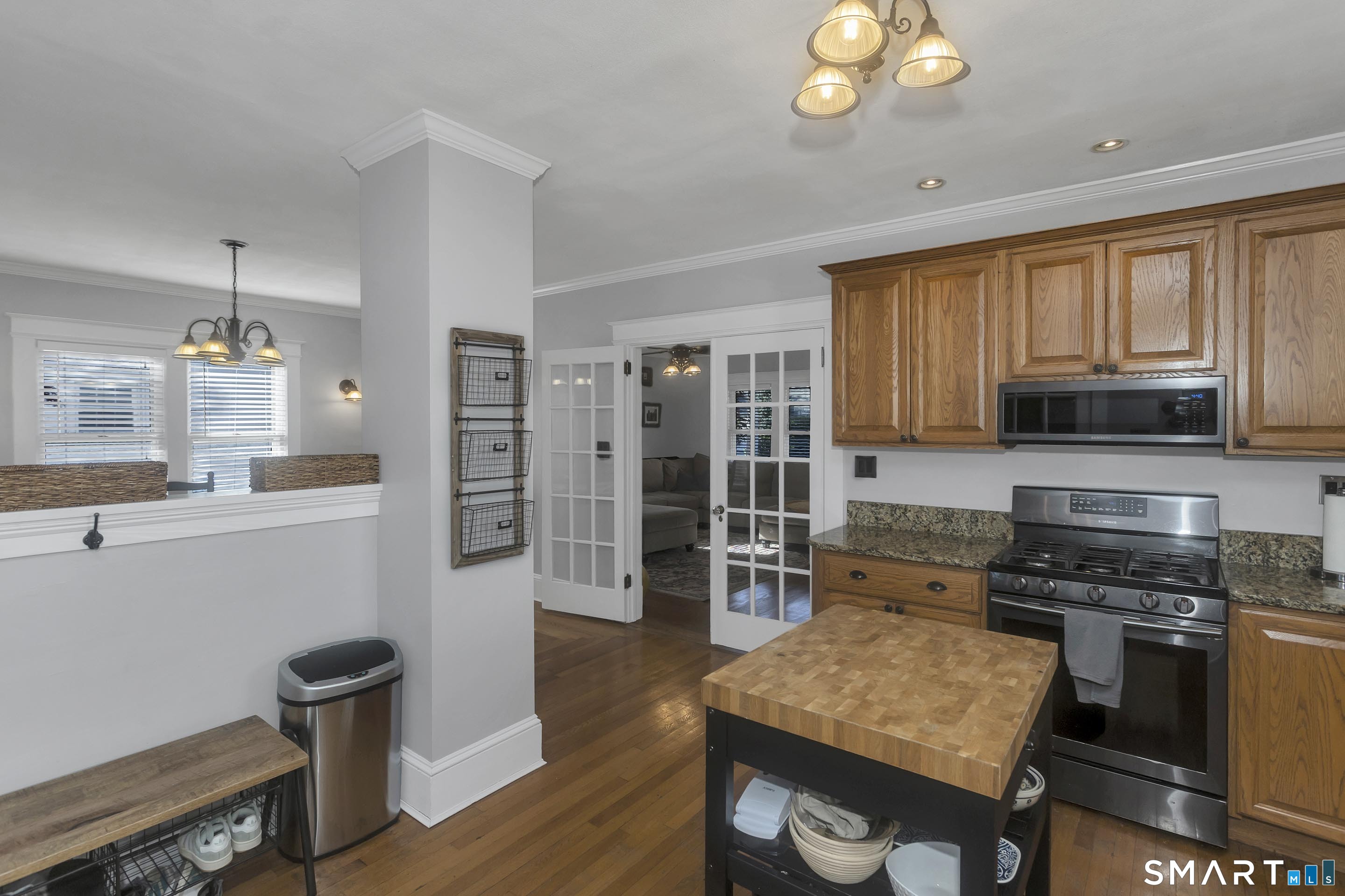 6 James Street Windsor Locks CT 06096
