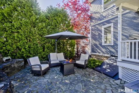 6 James Street Windsor Locks CT 06096