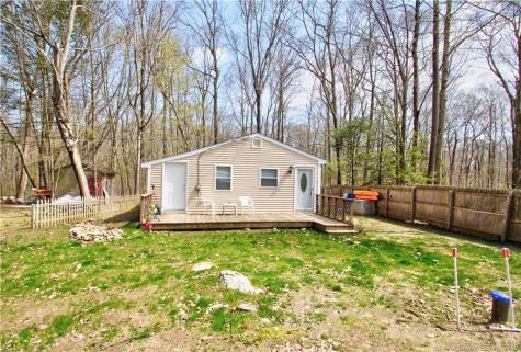 5 Scanlon Terrace Lebanon CT 06249