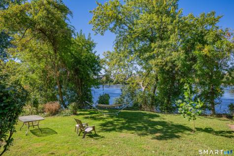83 South Water Street East Windsor CT 06088