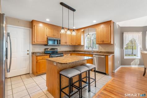 107 Country Lane Hebron CT 06248