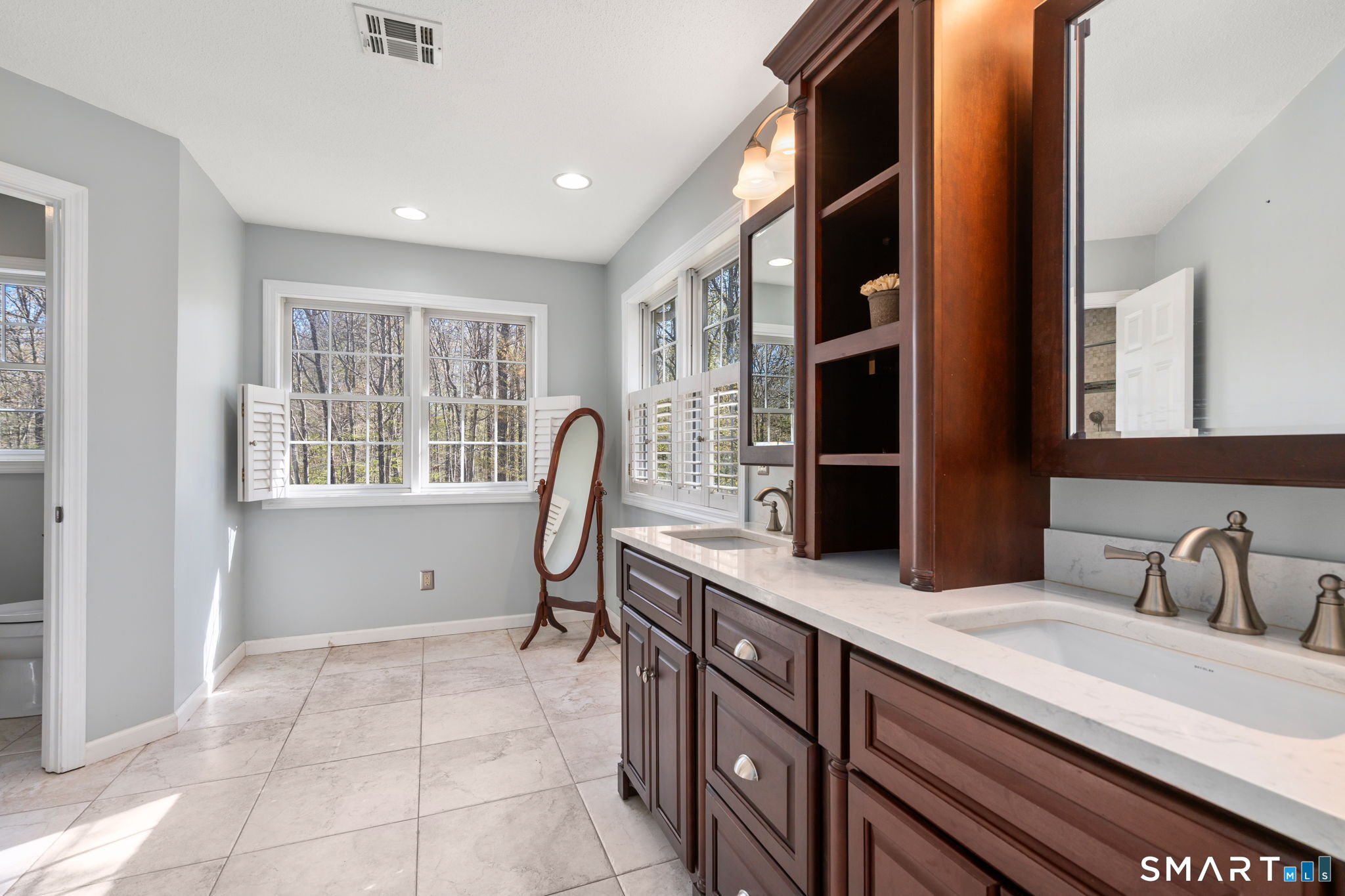 107 Country Lane Hebron CT 06248