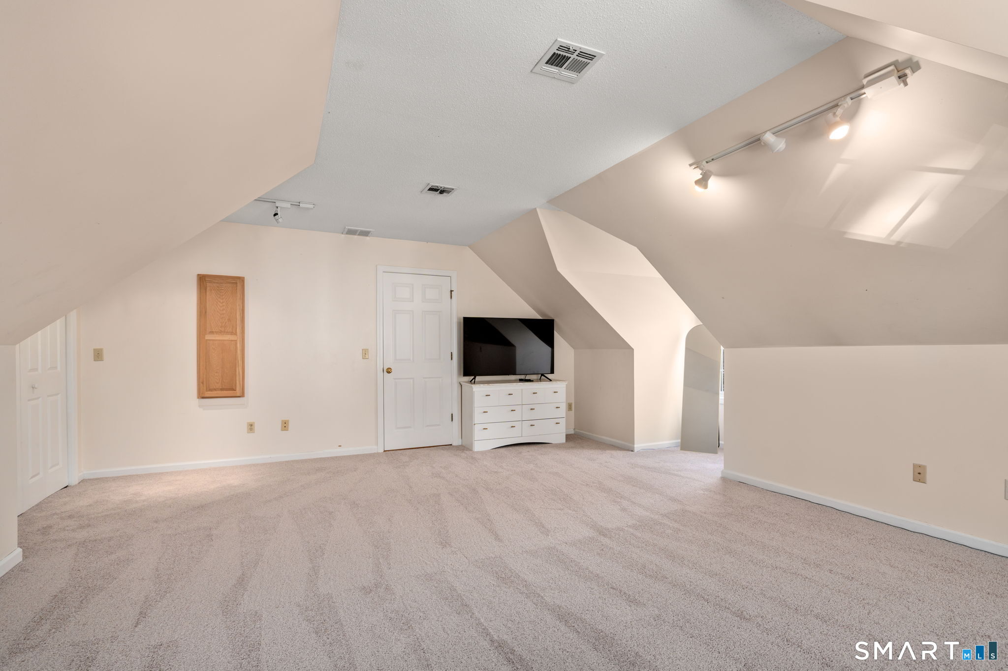 107 Country Lane Hebron CT 06248