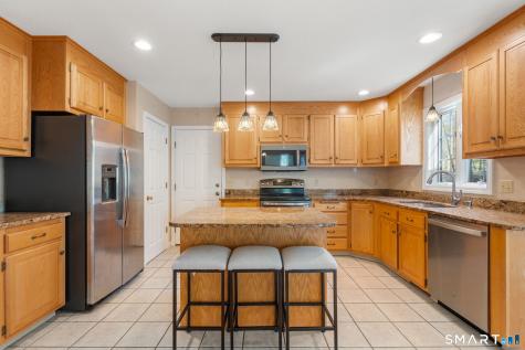 107 Country Lane Hebron CT 06248