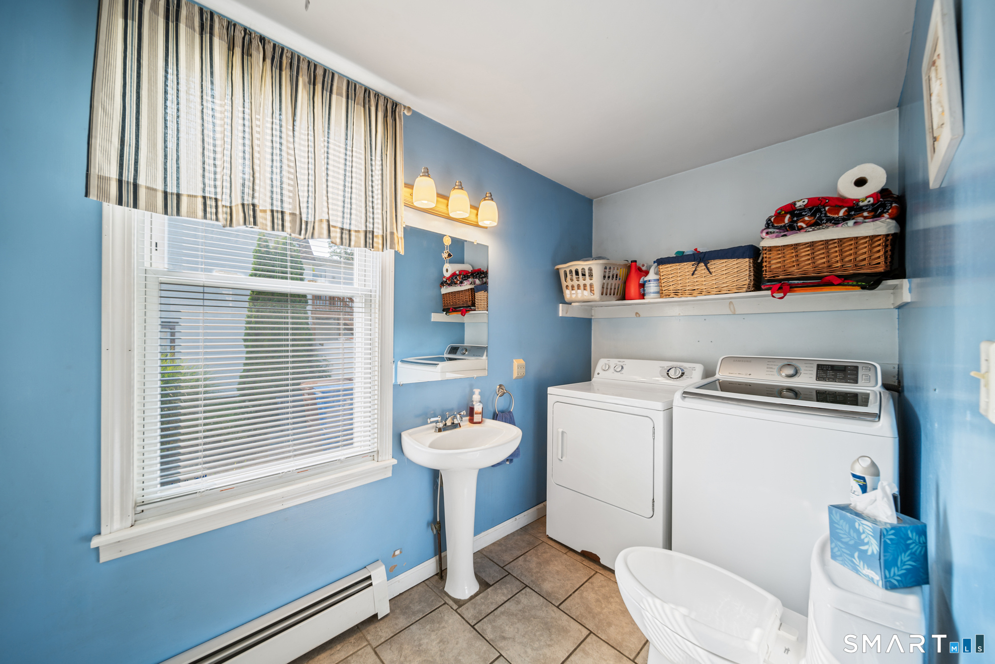 16 Fairfield Avenue Shelton CT 06484