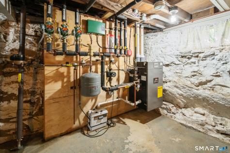 16 Fairfield Avenue Shelton CT 06484