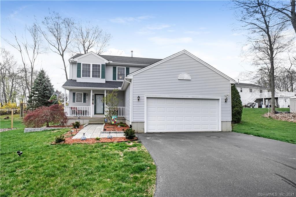 68 Benjamin Road East Haven CT 06513