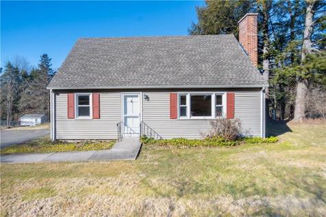3 Hamilton Road East Granby CT 06026