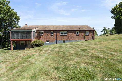 429 Mountain Road West Hartford CT 06107