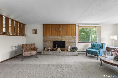 429 Mountain Road West Hartford CT 06107