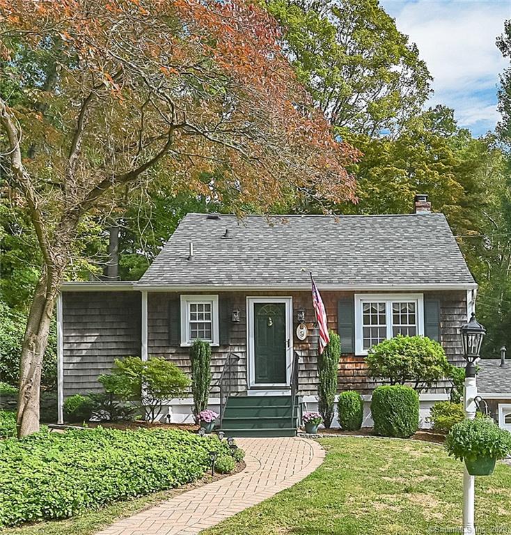 9 Sunset Terrace Essex CT 06426