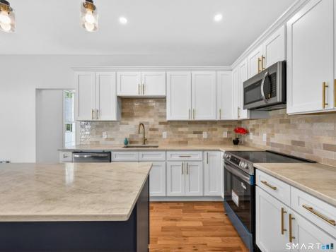 367 South End Road Southington CT 06479