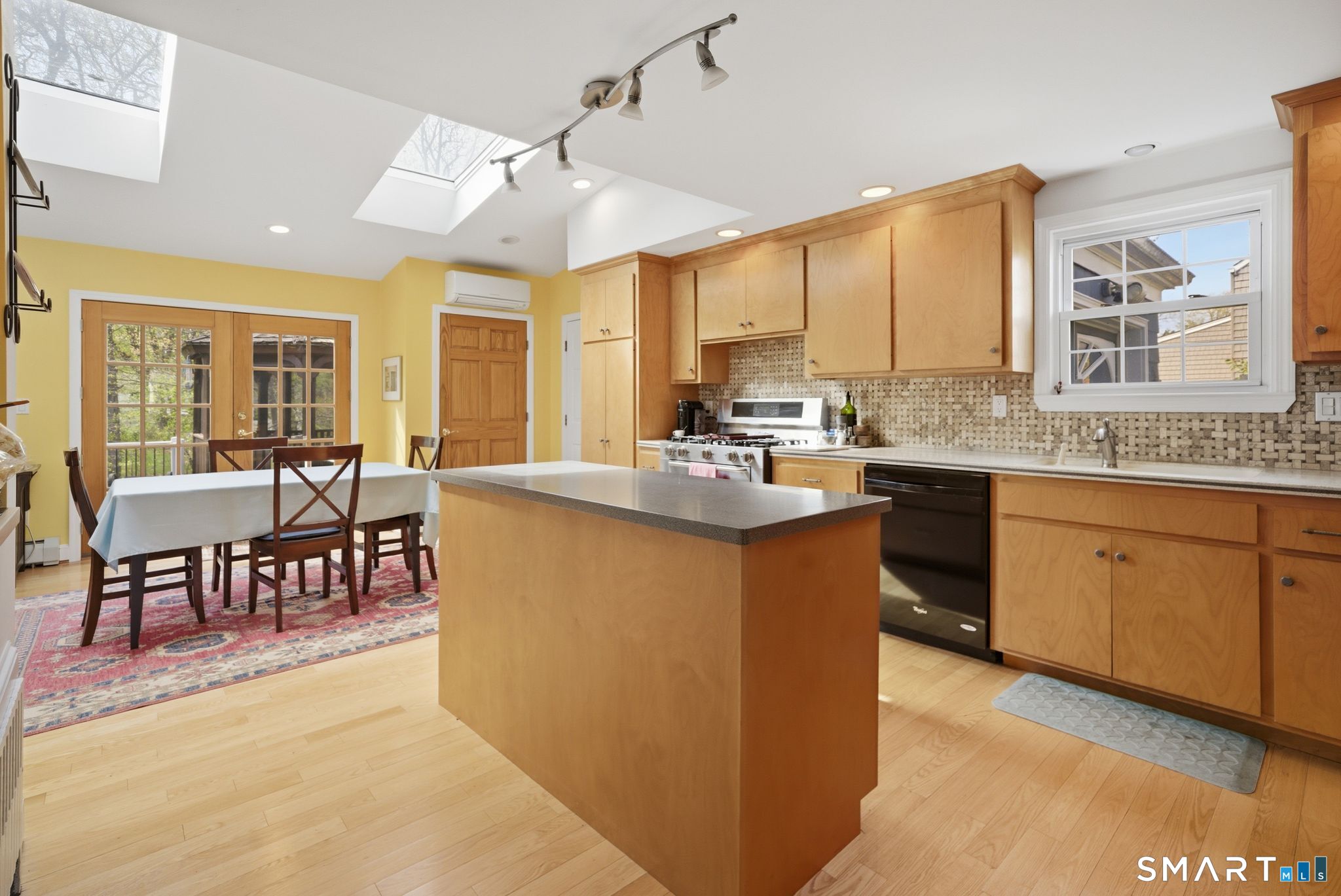 81 Montclair Drive West Hartford CT 06107