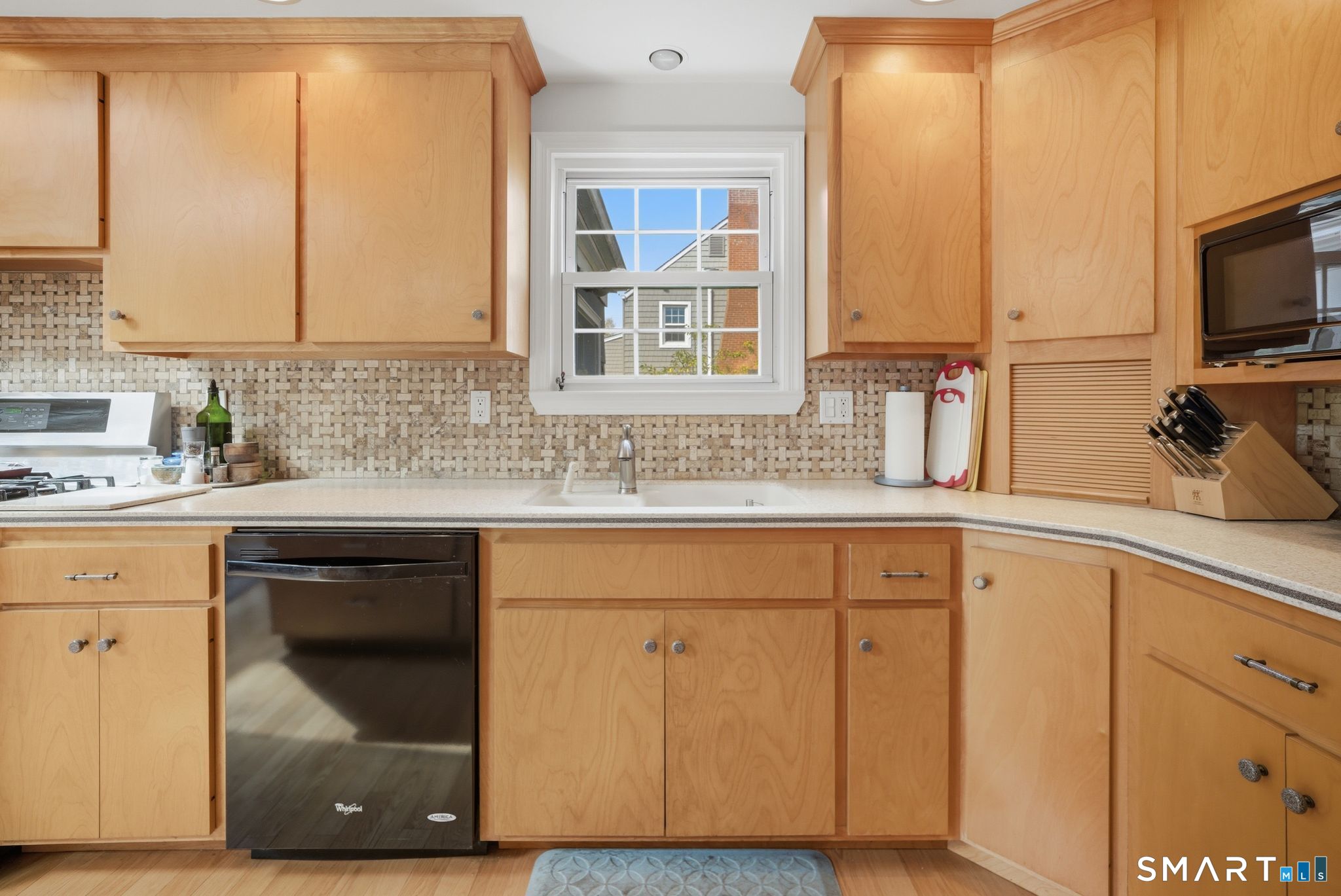 81 Montclair Drive West Hartford CT 06107