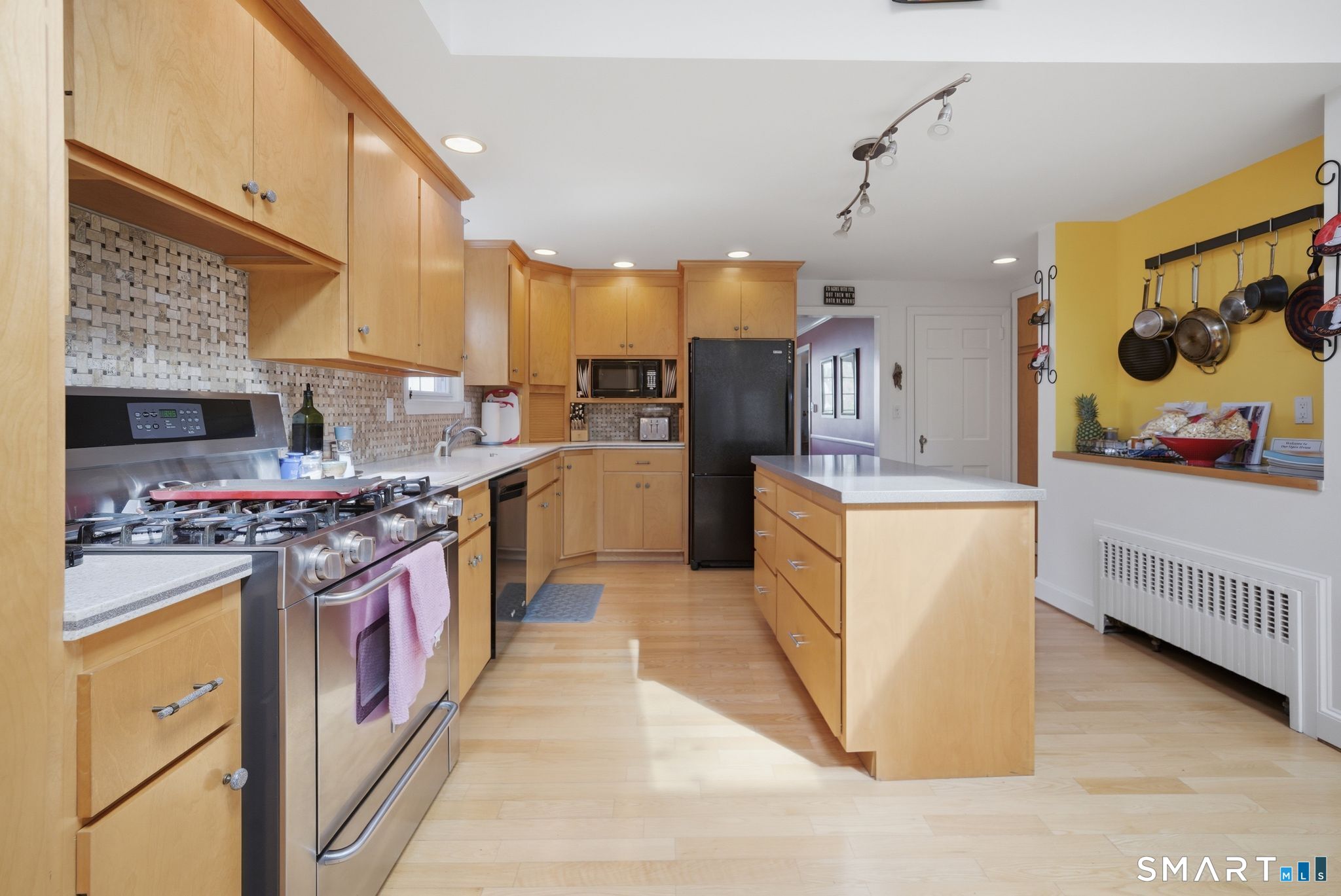81 Montclair Drive West Hartford CT 06107