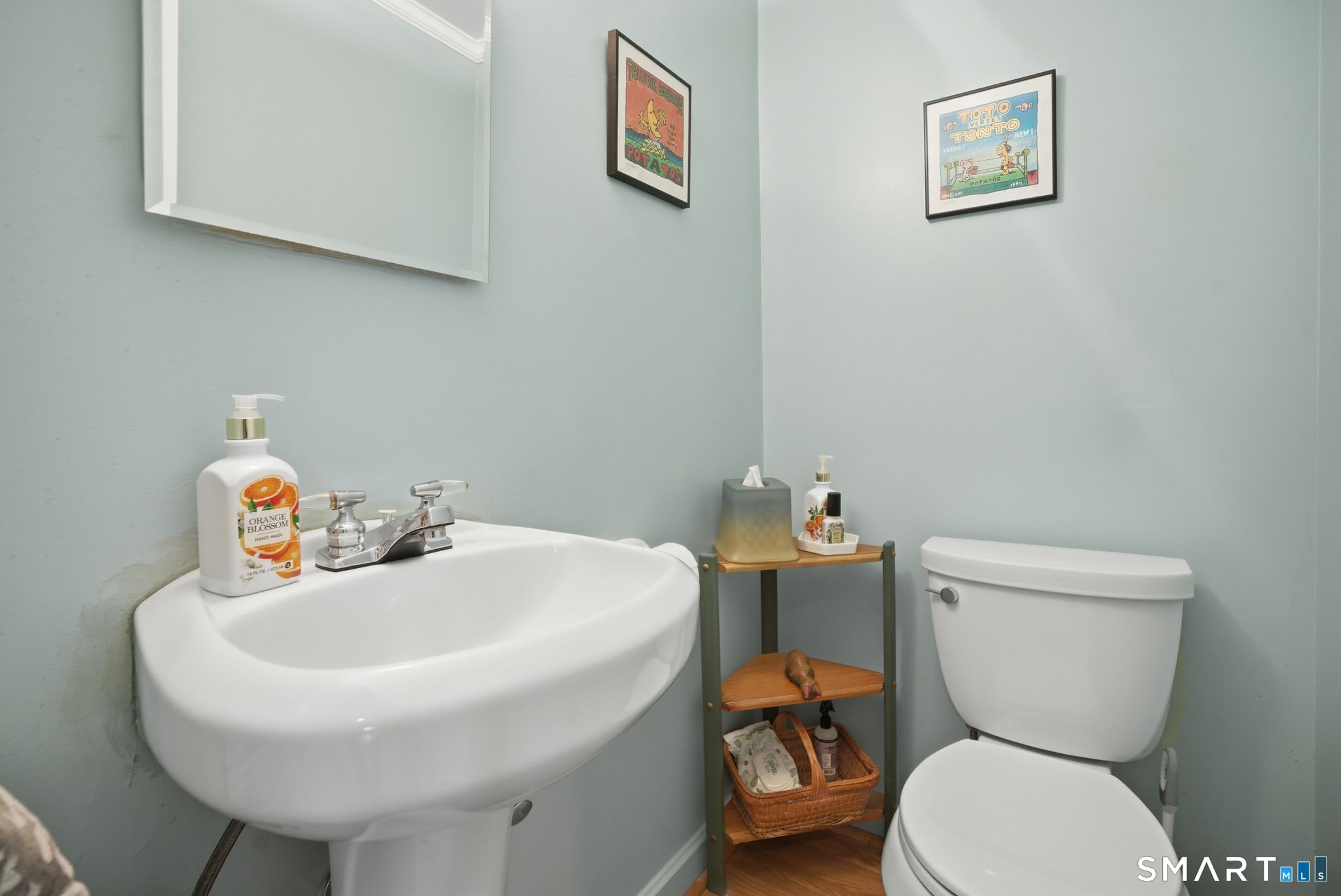 81 Montclair Drive West Hartford CT 06107