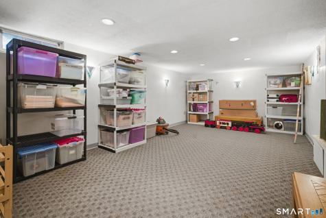 81 Montclair Drive West Hartford CT 06107