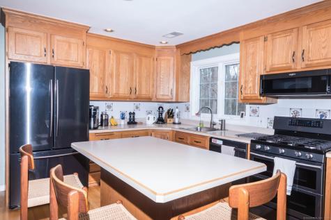 30 Pepperbush Drive Hebron CT 06231