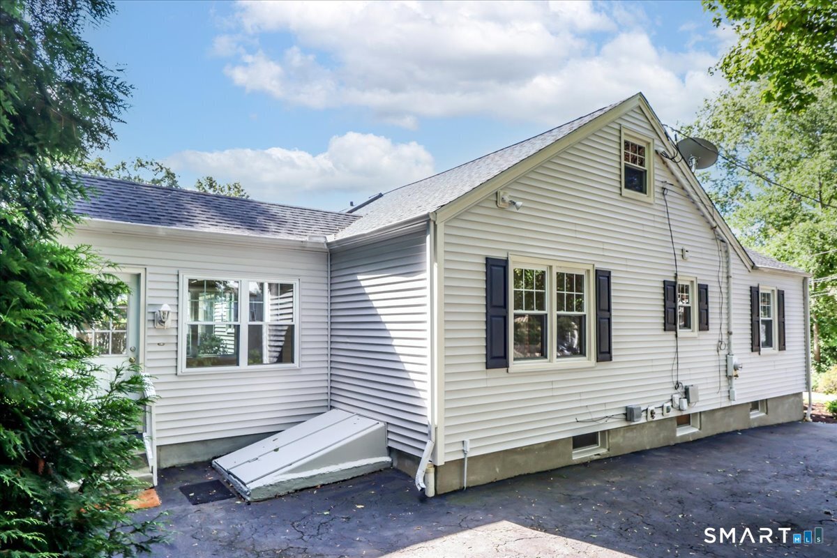 70 Benedict Avenue Fairfield CT 06825