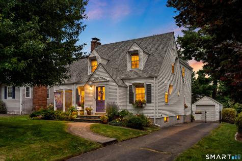 61 Chamberlain Road Wethersfield CT 06109