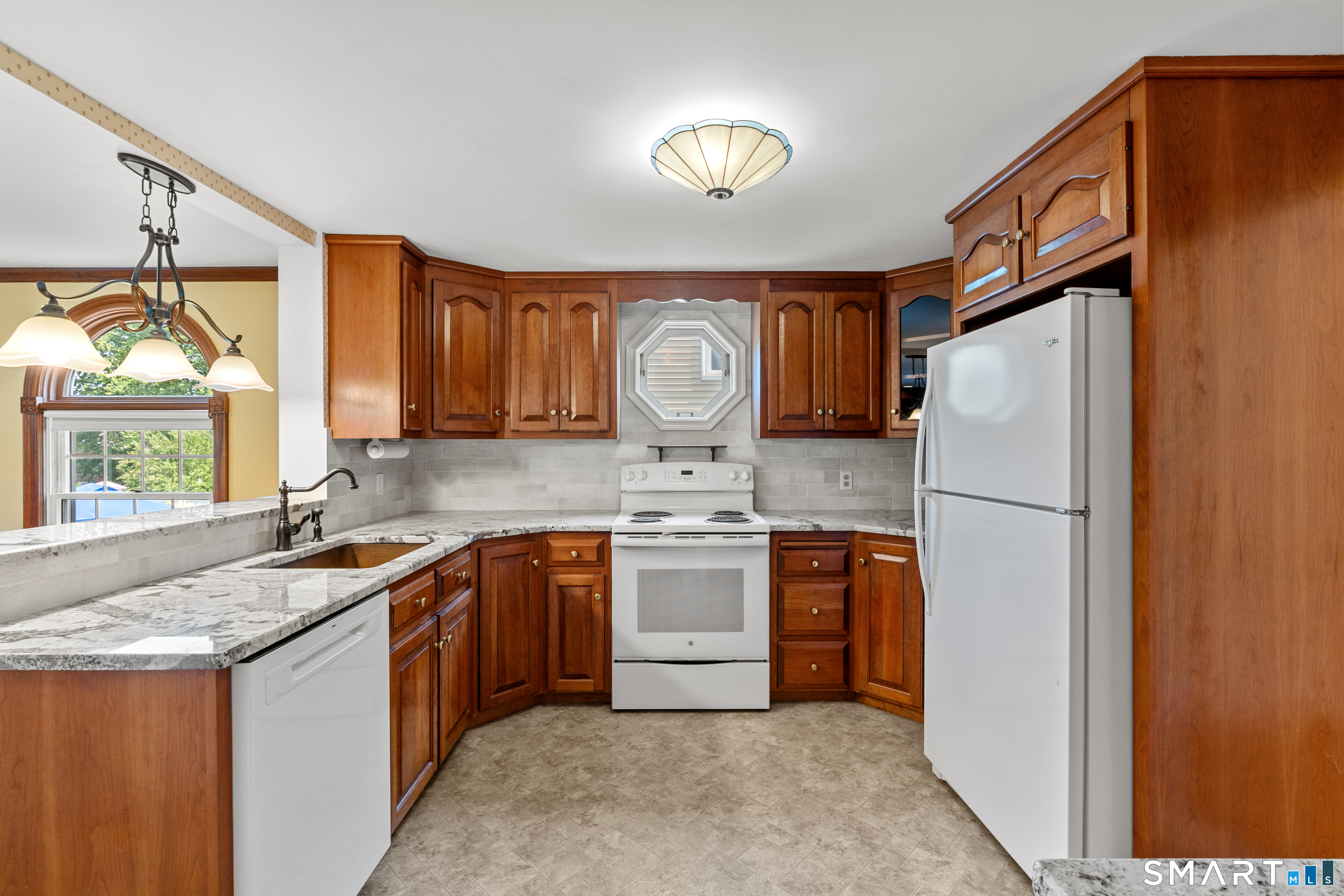 61 Chamberlain Road Wethersfield CT 06109