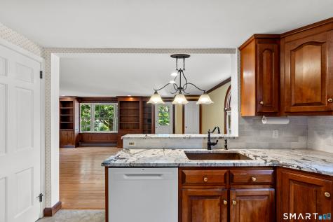 61 Chamberlain Road Wethersfield CT 06109