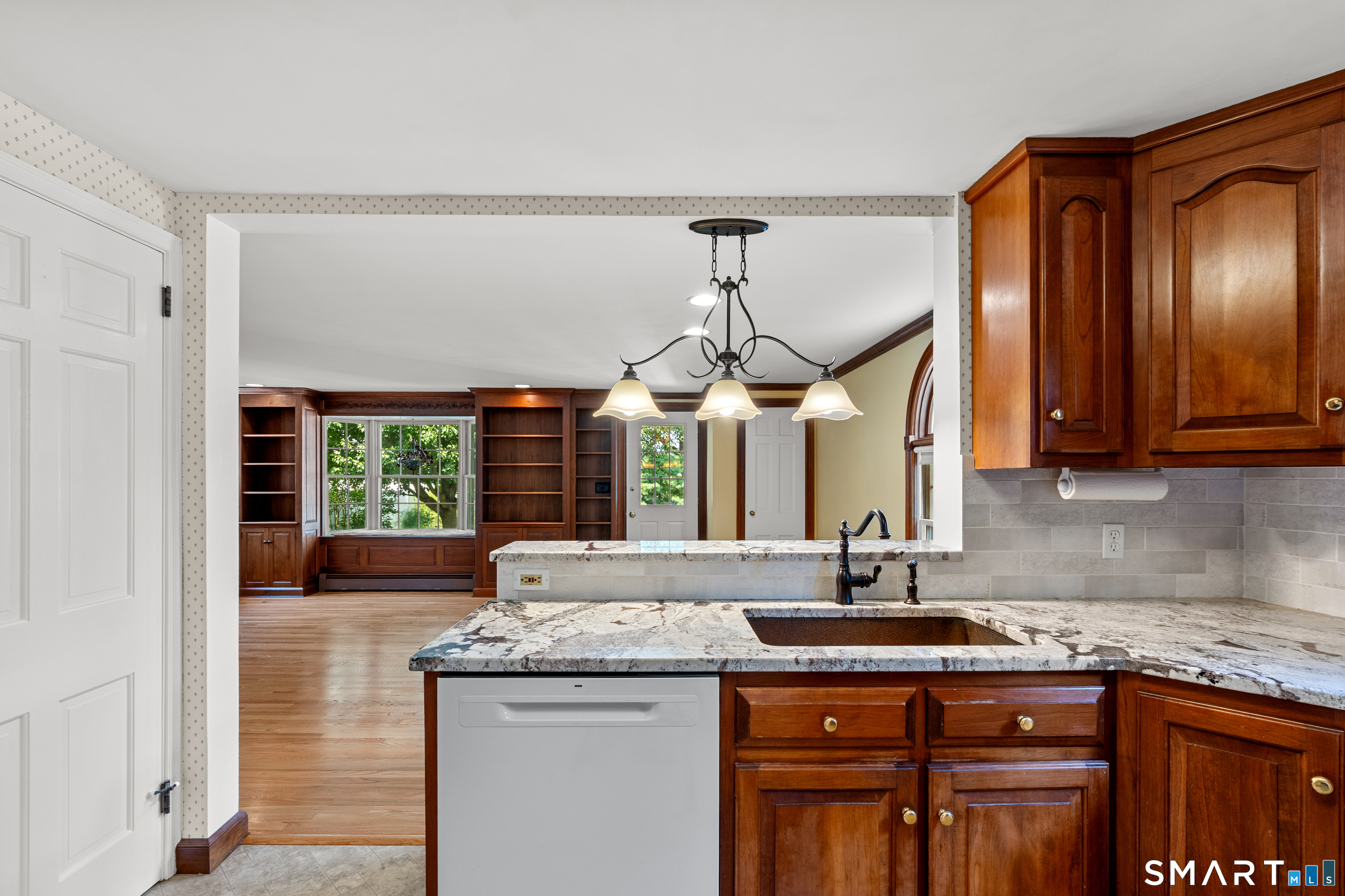 61 Chamberlain Road Wethersfield CT 06109