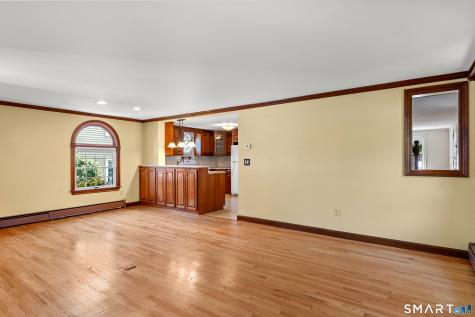61 Chamberlain Road Wethersfield CT 06109