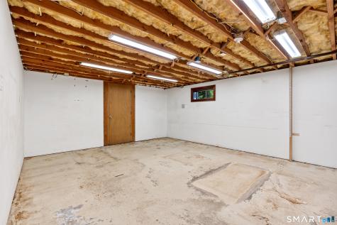61 Chamberlain Road Wethersfield CT 06109