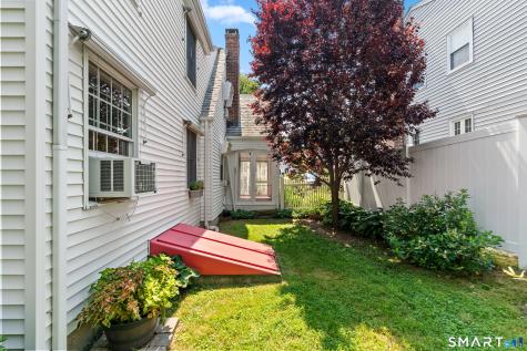 61 Chamberlain Road Wethersfield CT 06109