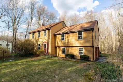 24 Smith Lane Burlington CT 06013