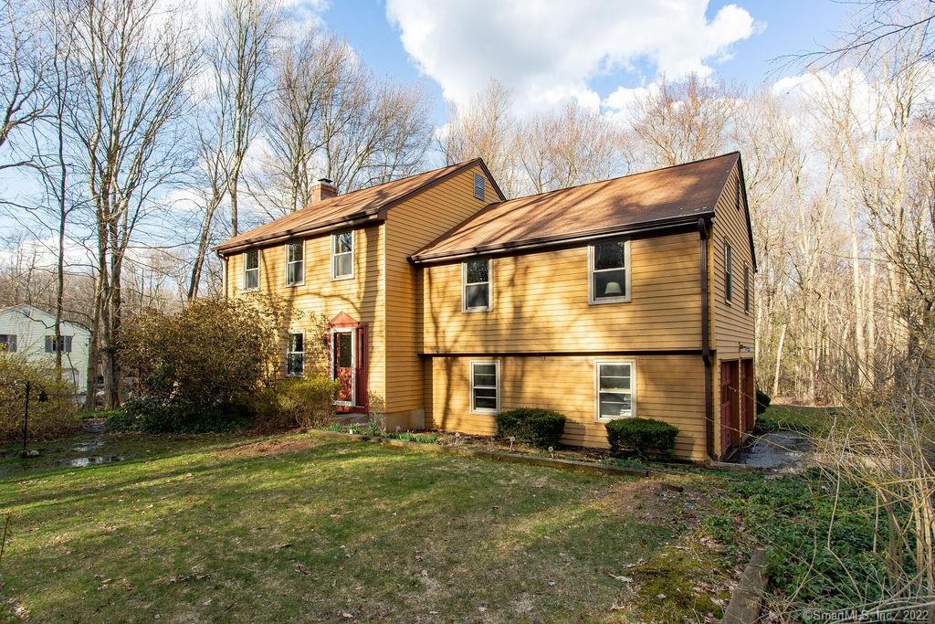 24 Smith Lane Burlington CT 06013