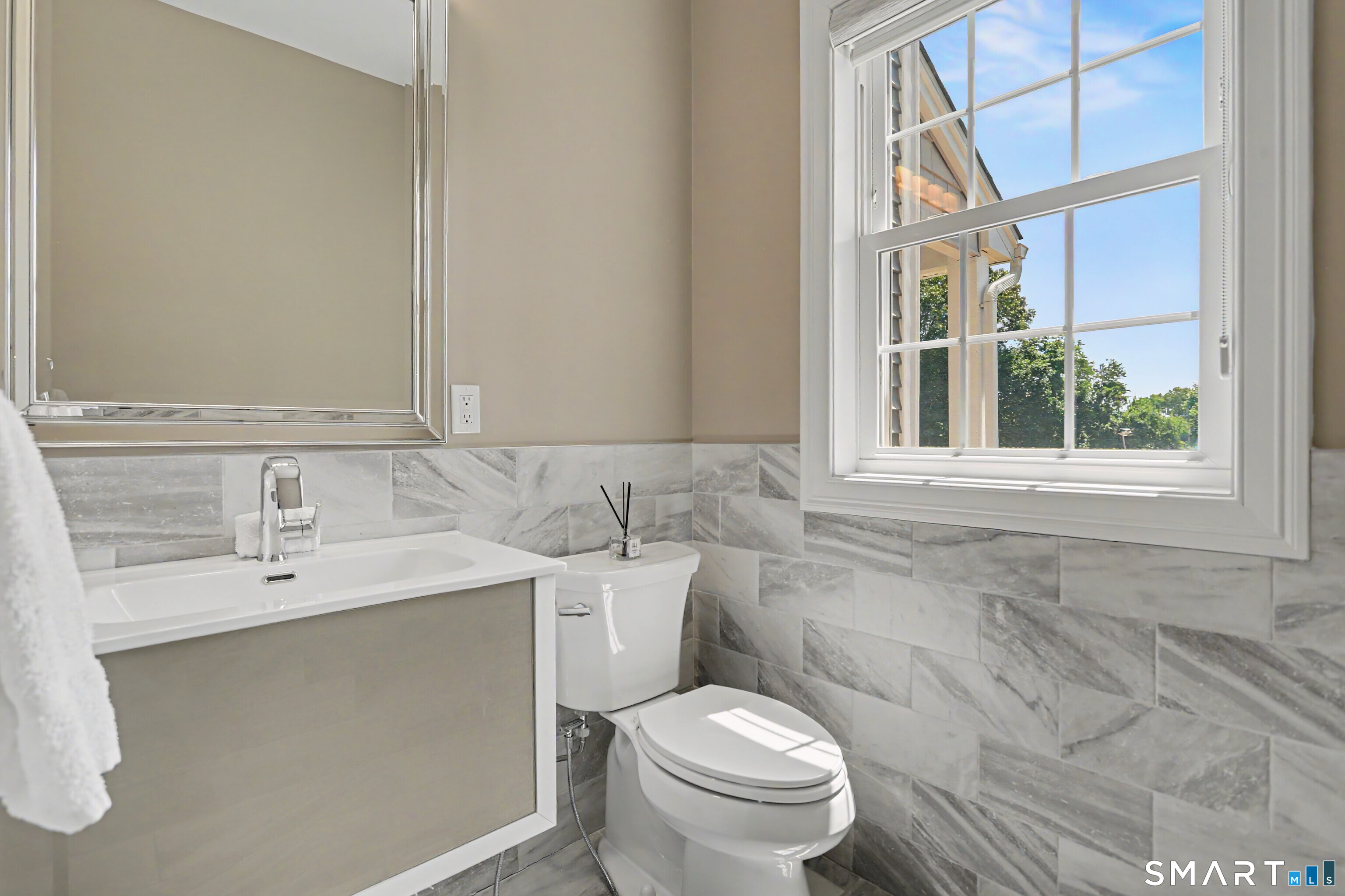 73 Candlewood Road Orange CT 06477