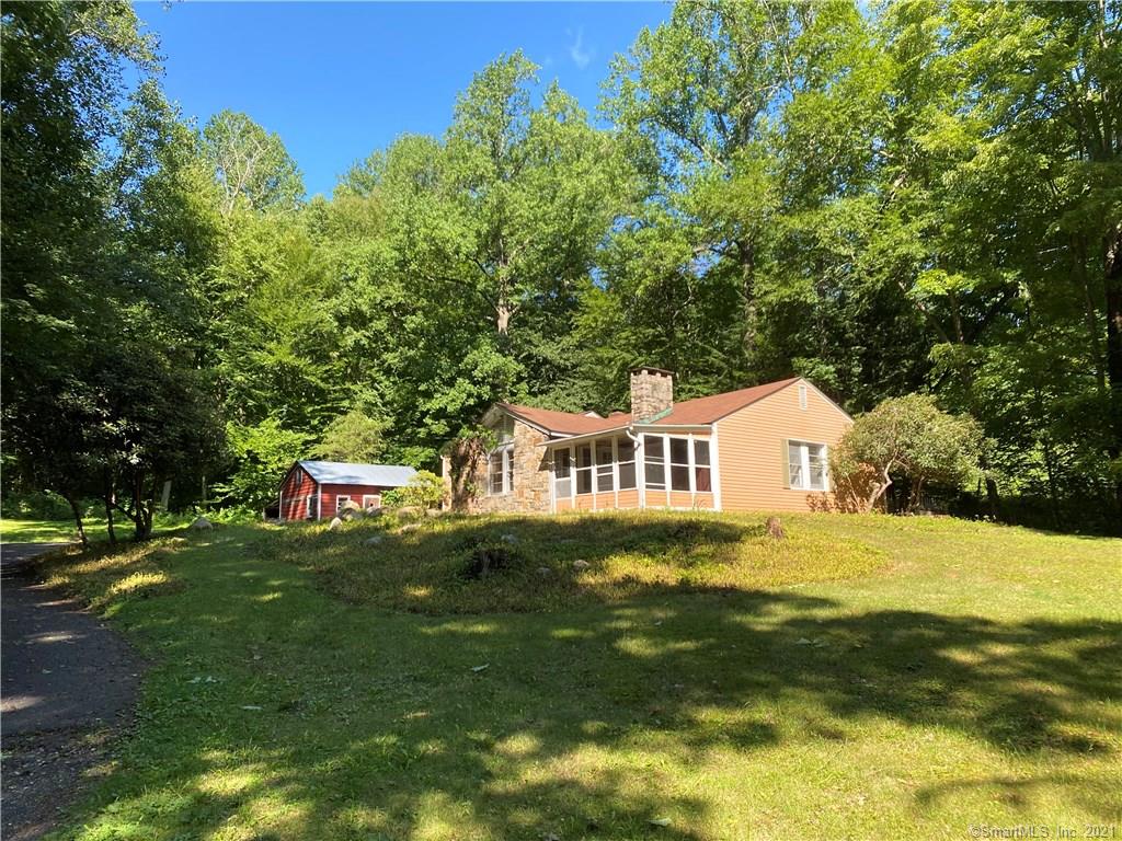 155 Umpawaug Road Redding CT 06896