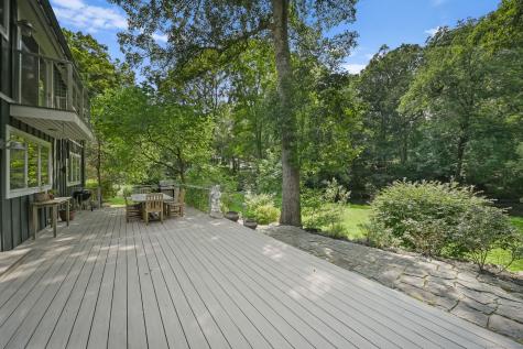 31 Riverfield Drive Weston CT 06883
