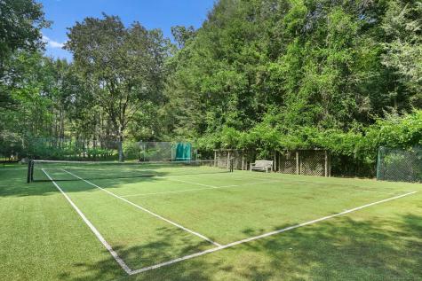 31 Riverfield Drive Weston CT 06883
