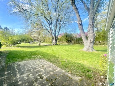 2698 Easton Turnpike Fairfield CT 06825