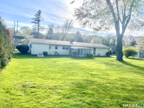 2698 Easton Turnpike Fairfield CT 06825