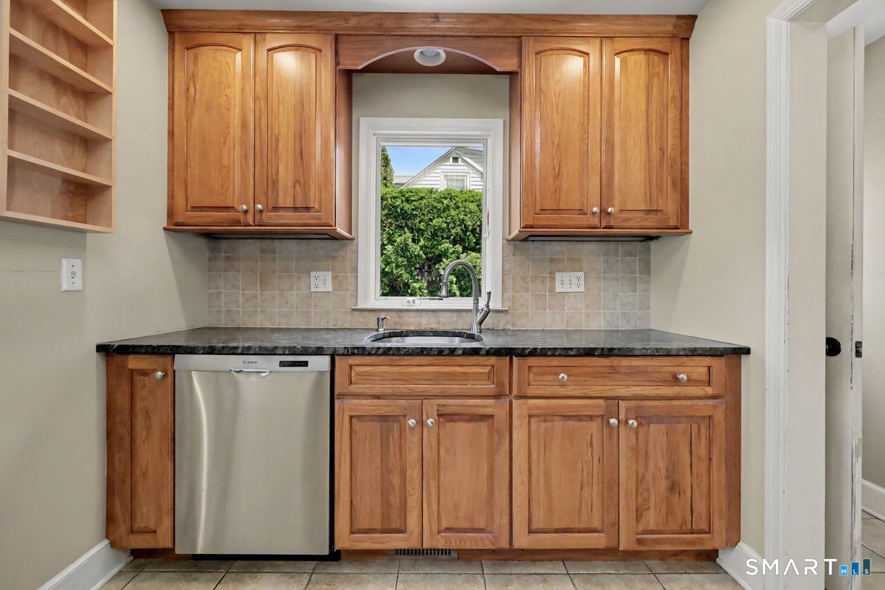 39 Austin Road Milford CT 06460