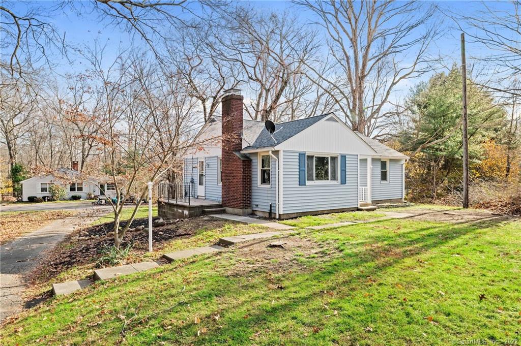 66 Horse Pond Road Madison CT 06443
