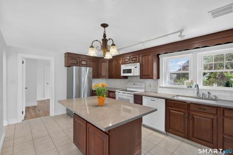 225 North Water Street Stonington CT 06378