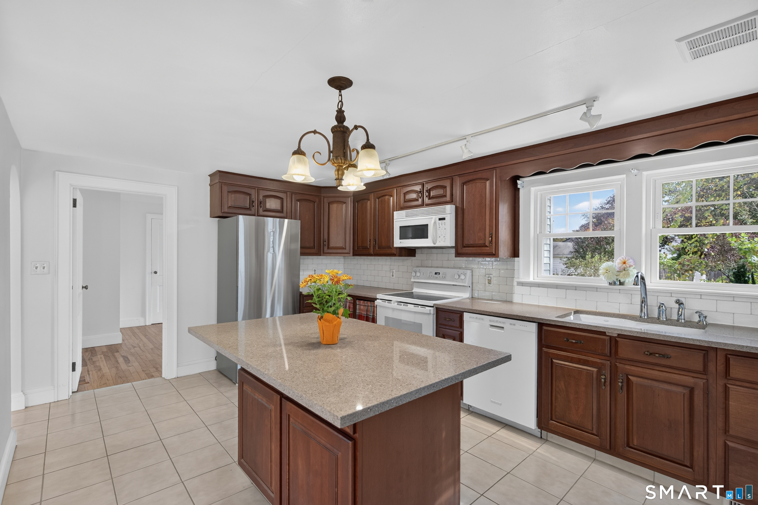 225 North Water Street Stonington CT 06378
