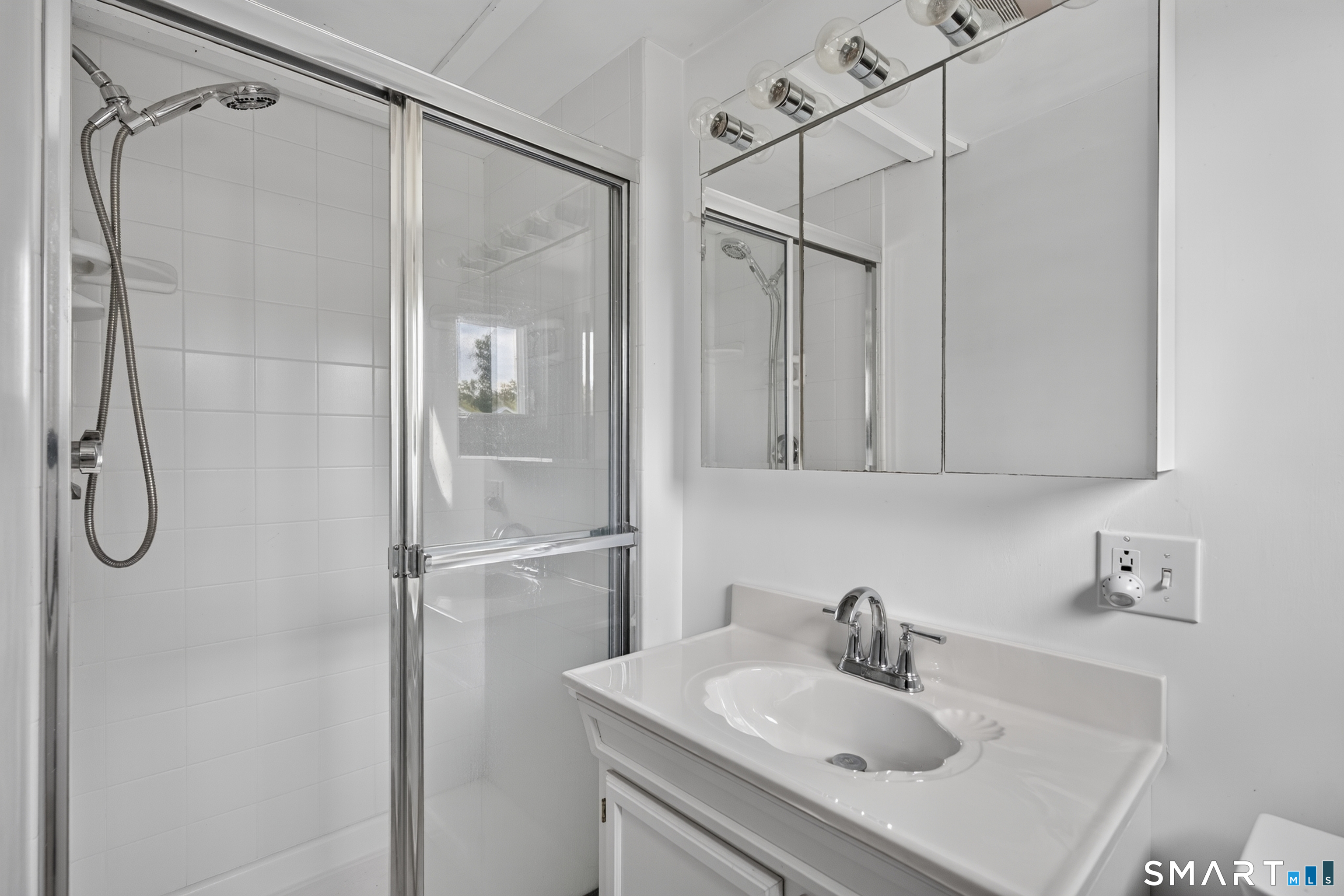 225 North Water Street Stonington CT 06378