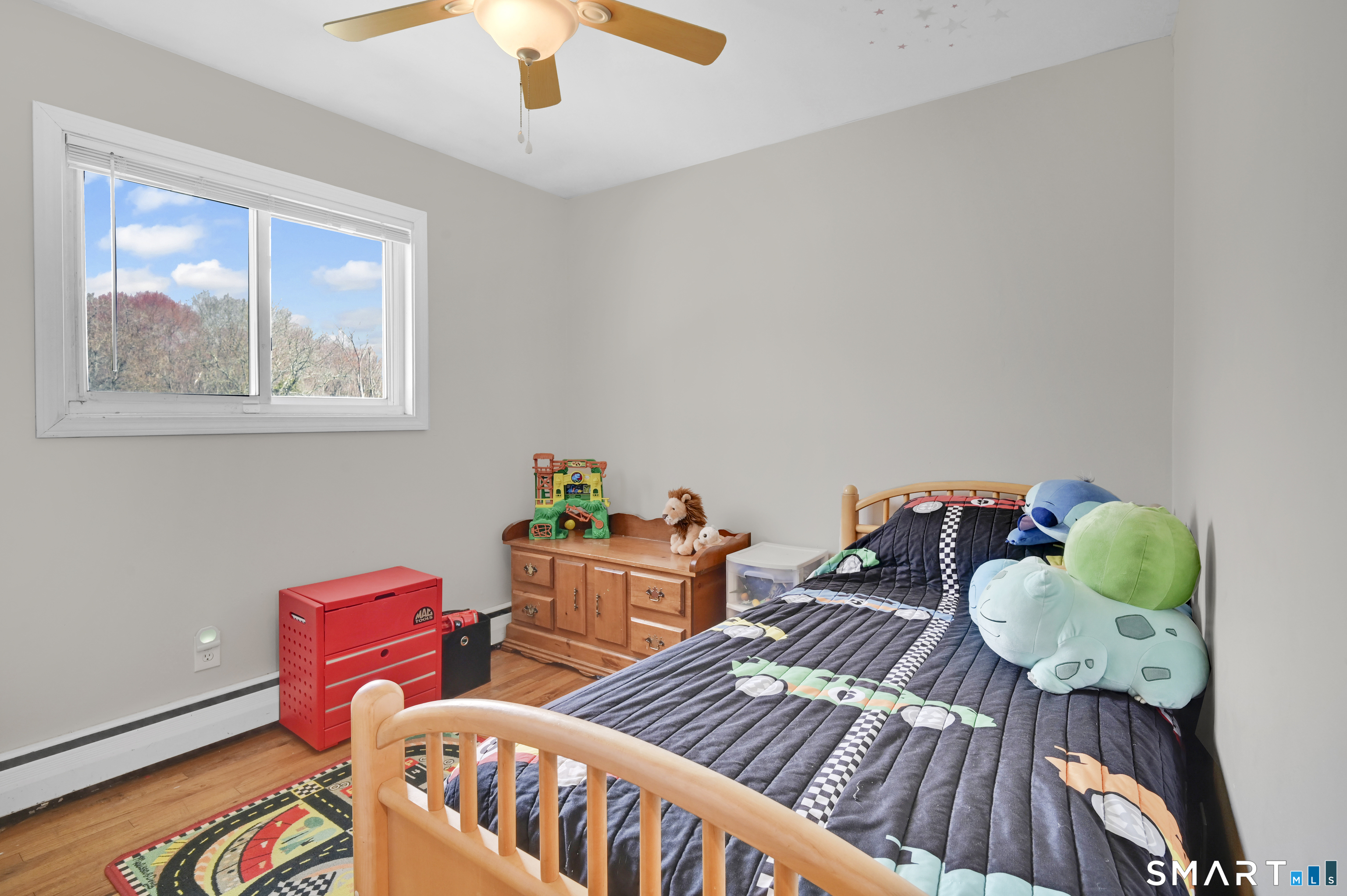 15 Meade Lane Enfield CT 06082