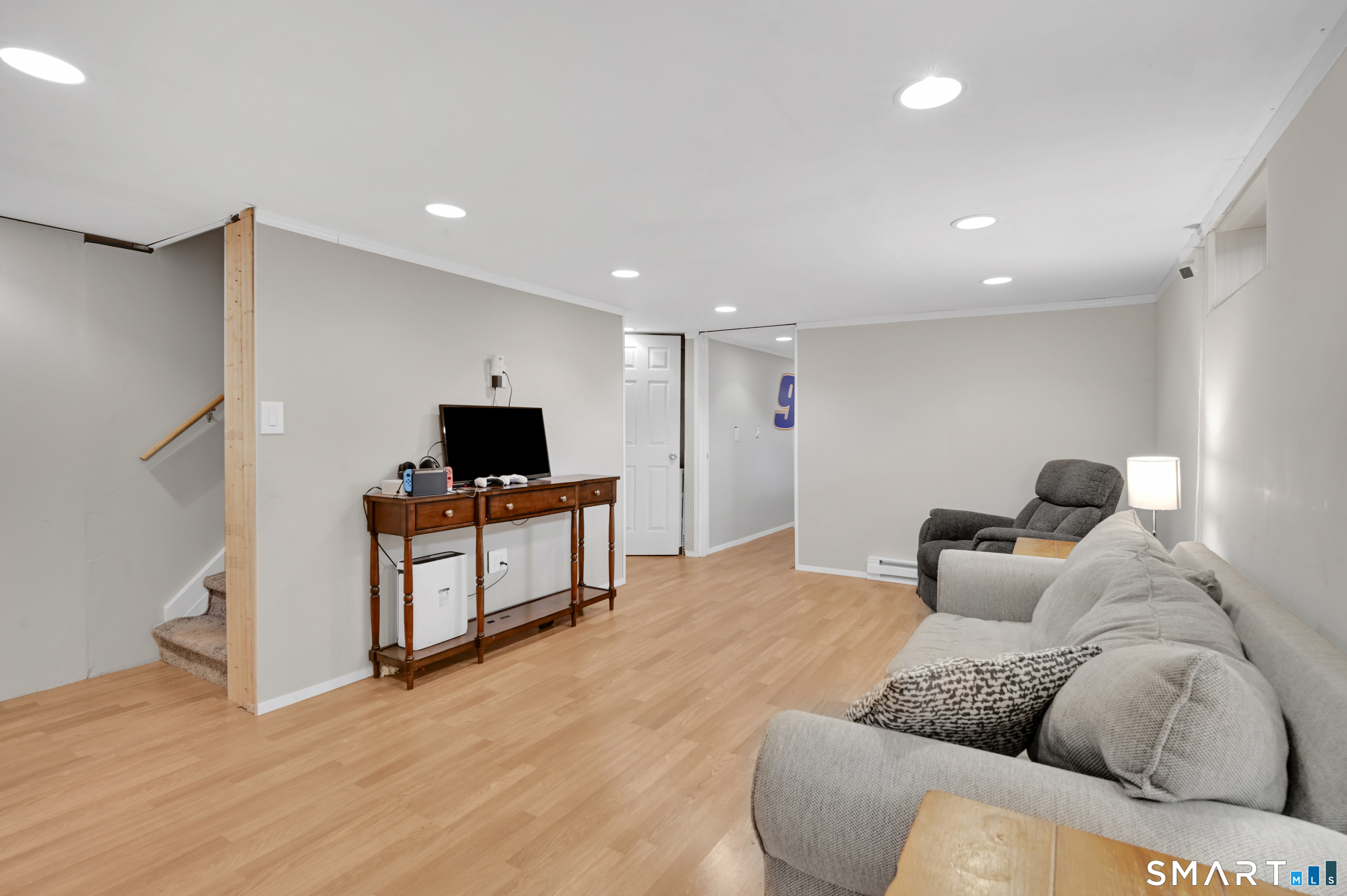 15 Meade Lane Enfield CT 06082