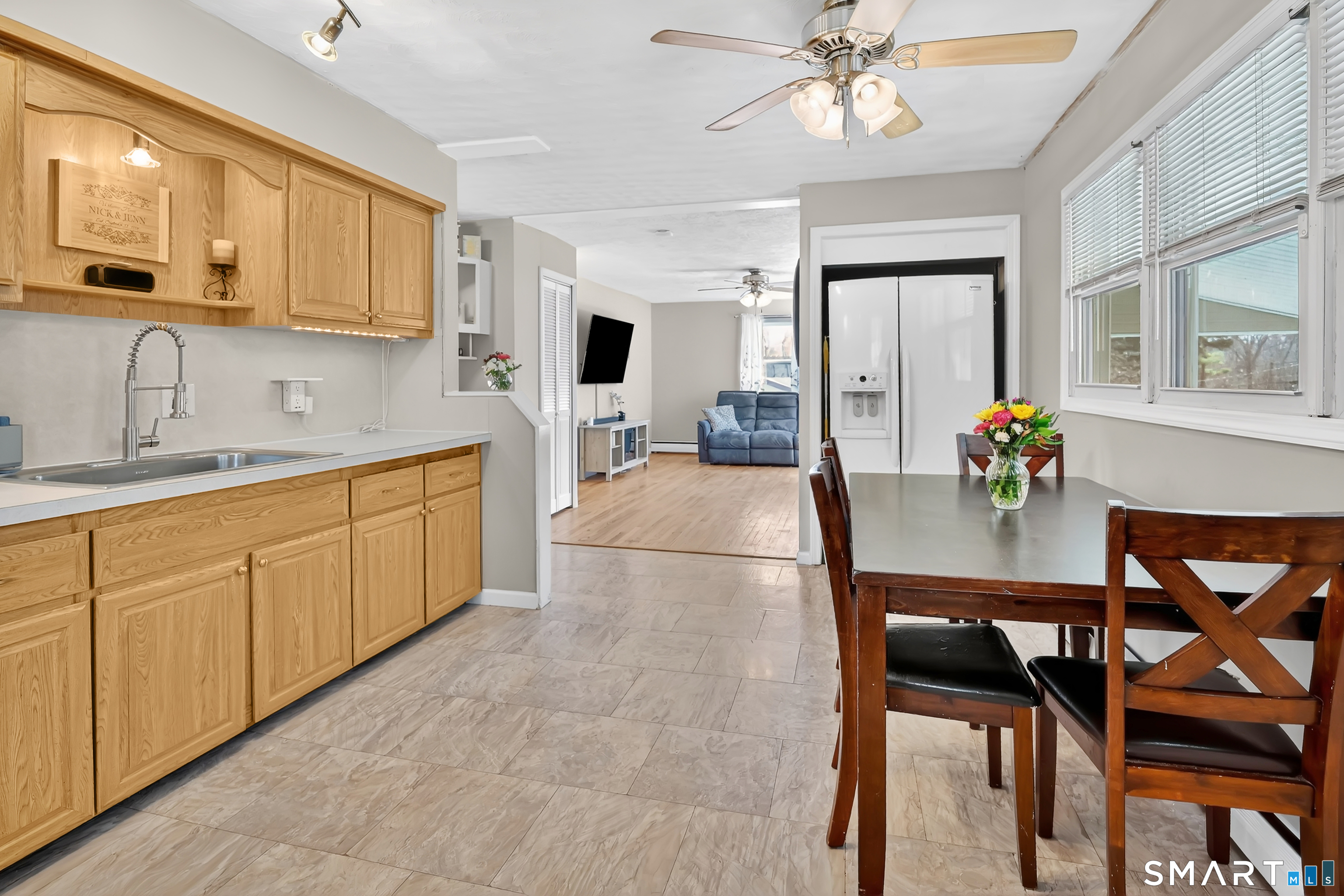 15 Meade Lane Enfield CT 06082