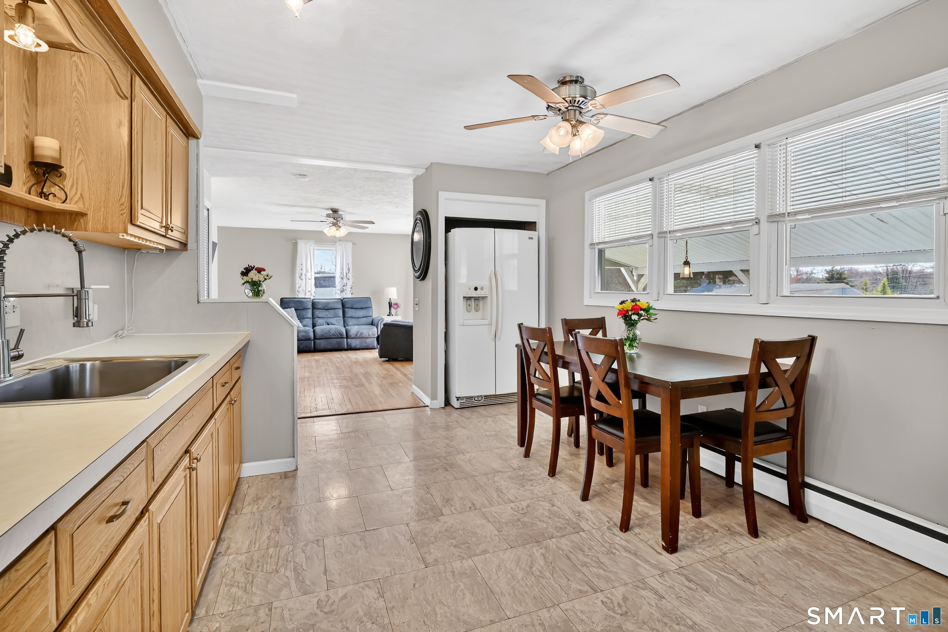 15 Meade Lane Enfield CT 06082