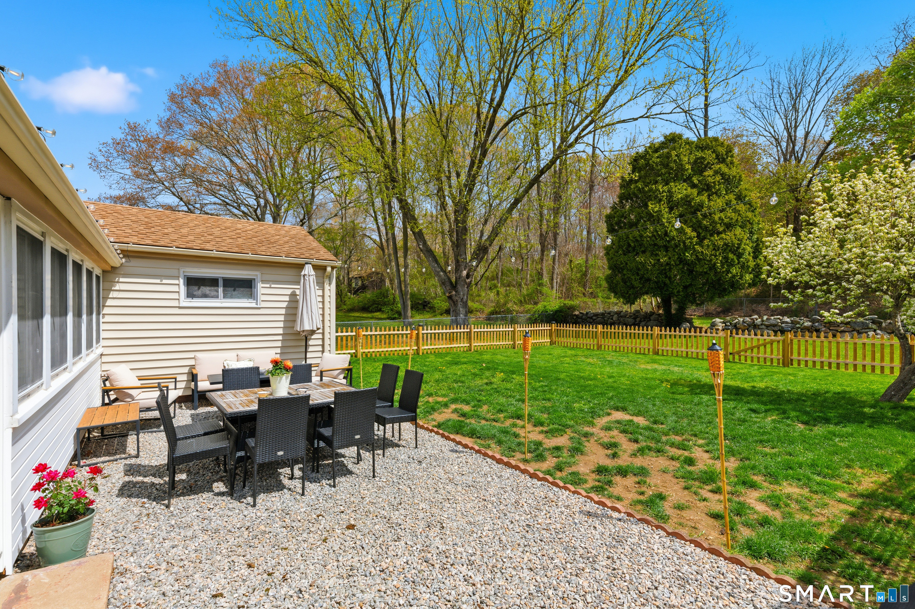 1 Meadow Lark Lane Stonington CT 06378