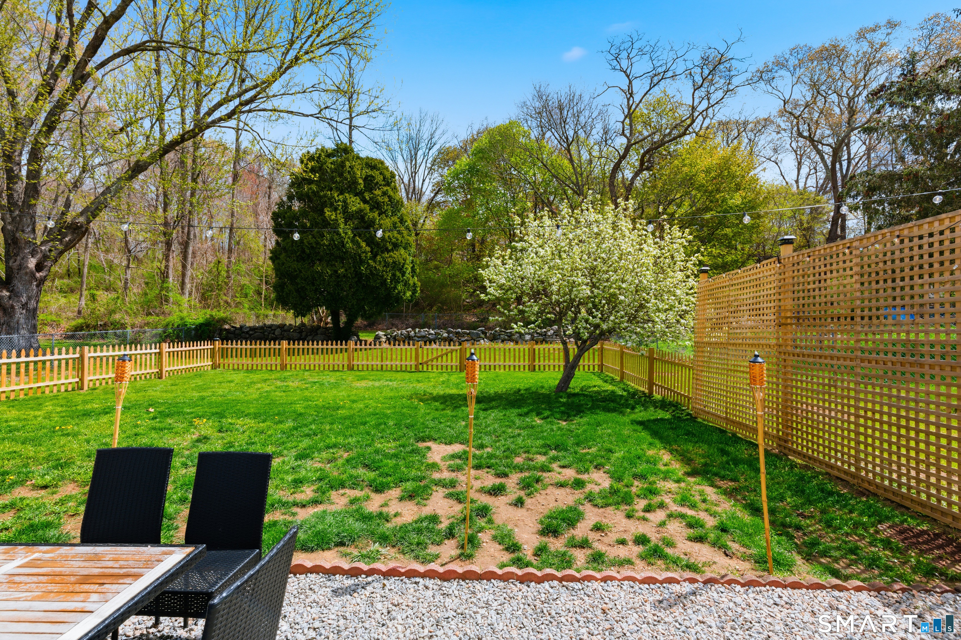 1 Meadow Lark Lane Stonington CT 06378